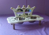 /album/peluqueria-canina-y-tienda-especializada/comedero-habitacion-jpg/